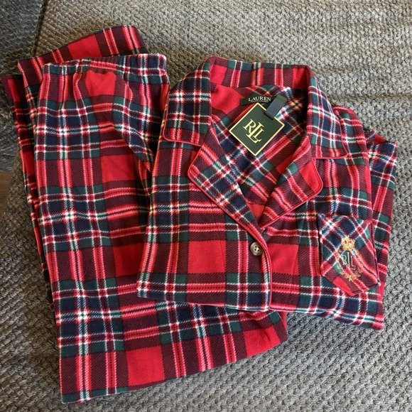 NWT‎ RALPH LAUREN Embroidered Crest Microfleece Pajamas Set L Red Tartan Plaid - Picture 1 of 8